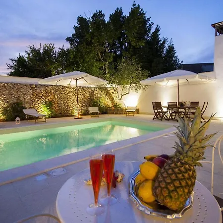 Apartamento Luxury Courtyard Mono